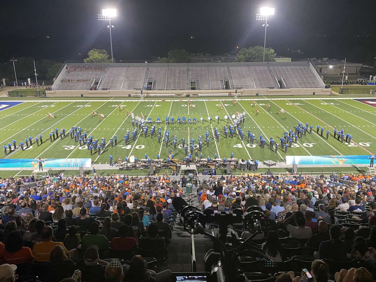 HEBMarching's tweet photo. Great job Wakeland High School Marching Band! #hebmarching https://t.co/s94wAKeuIw