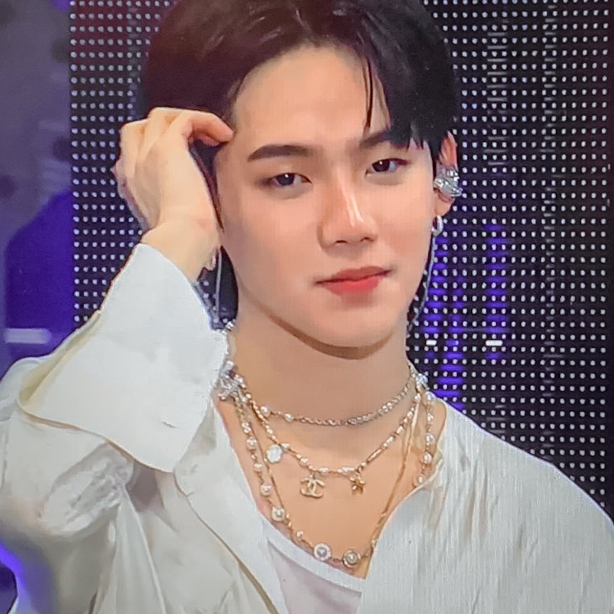 ًhyunsuk 🌷 tweet media