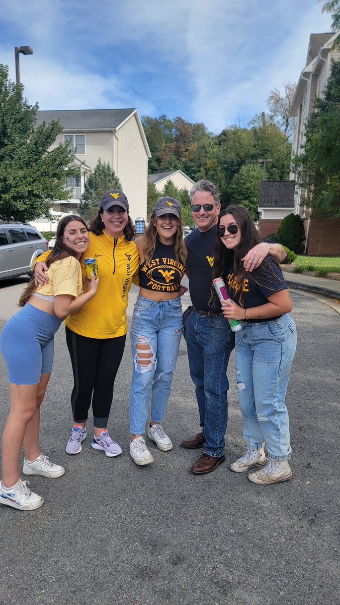 bmoreveach's tweet photo. #wvugame https://t.co/SKtGuKhPw7