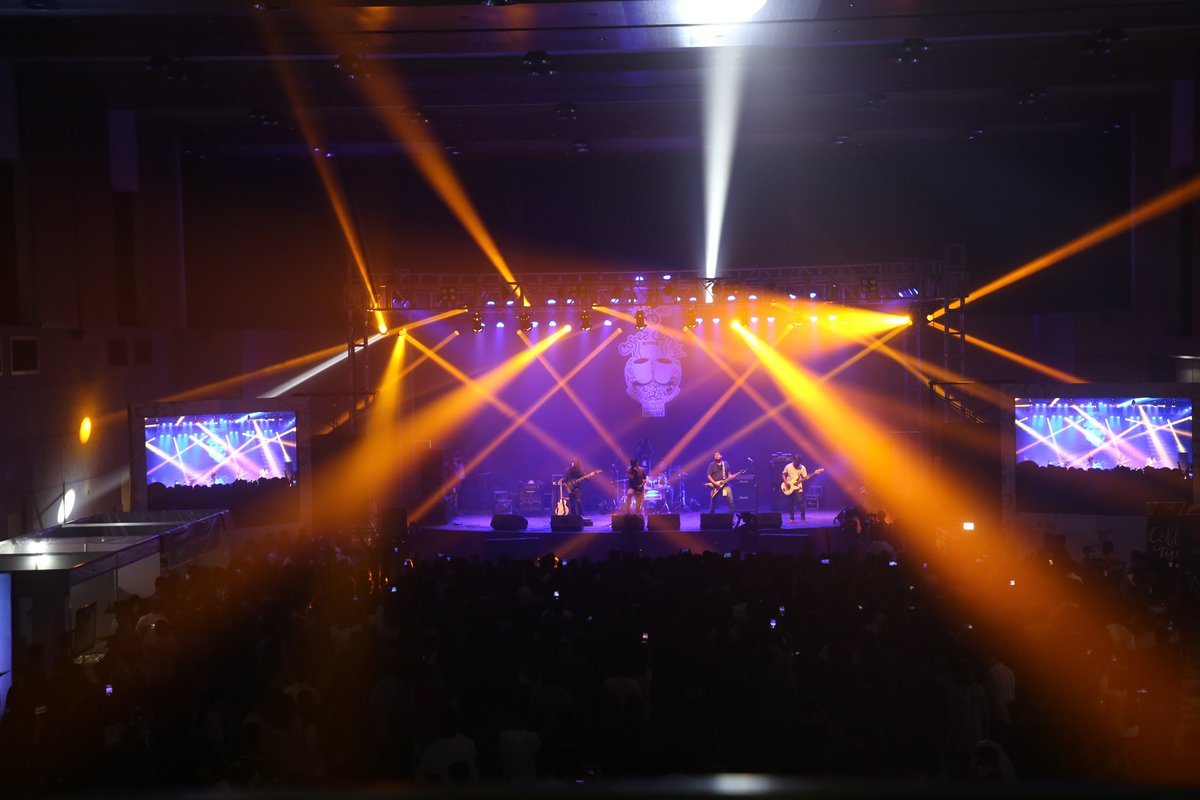 iccb_bd's tweet photo. Event: Coffee Carnival, Dhaka
Date: 01 October, 2021
Venue: International Convention City Bashundhara - ICCB
#ICCB #Event #concert #cofeecarnival https://t.co/GG9m2yb5mJ