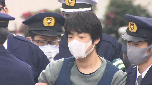 livedoornews's tweet photo. 【故意の事故】姉を殺害した弟、両親が「寛大な処分」求める
https://t.co/kDhUucRbnw

姉は「死にたい」などと頻繁に訴えており、母親は「殺人というのは腑に落ちない」と証言。「悲しいのは当たり前」とした上で、殺害された姉には「あれだけ望んでいたので『良かったね』と言ってあげた」と述べた。 https://t.co/vlbfg1tJqp