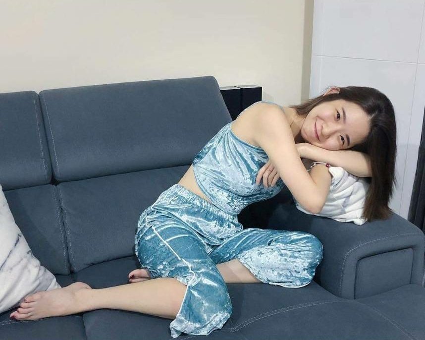 อยู่​บ้าน​ สวยไปวันๆ😄😊😊