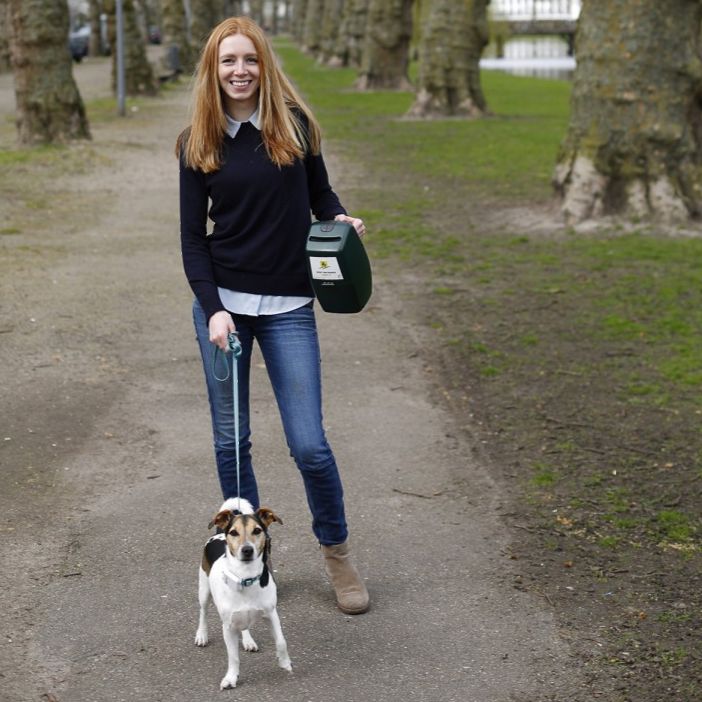 Hoera! Maandag is het dierendag en dan start ook onze collecteweek.

Lieve collectanten, we wensen jullie heel veel succes! 

Geen collectant? Dan alvast bedankt voor je bijdrage, in klinkende munt of digitaal via QR-code. 

Voor een diervriendelijke samenleving.