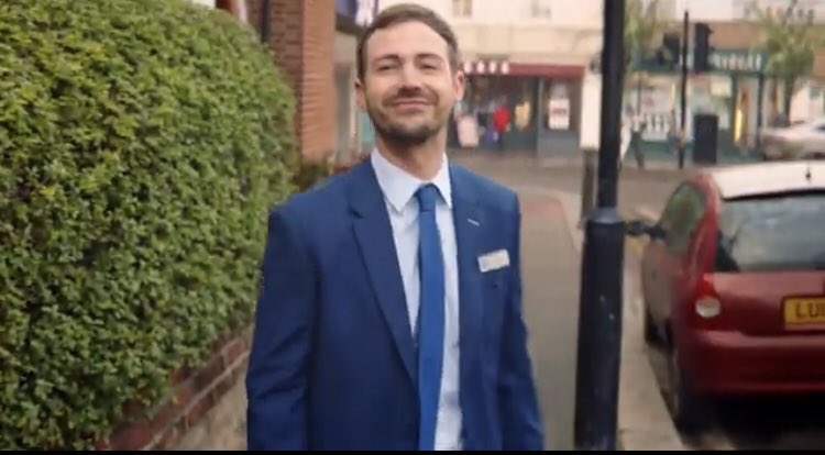 RachLead's tweet photo. Need help settling a family argument that this guy in the Halifax bank advert is a dude that works for Halifax and NOT @martin_compston My husband @IanLead72 is adamant every time the advert comes on it’s that guy from @Line_of_duty 🤦🏻‍♀️ https://t.co/o8G7EVEeKL