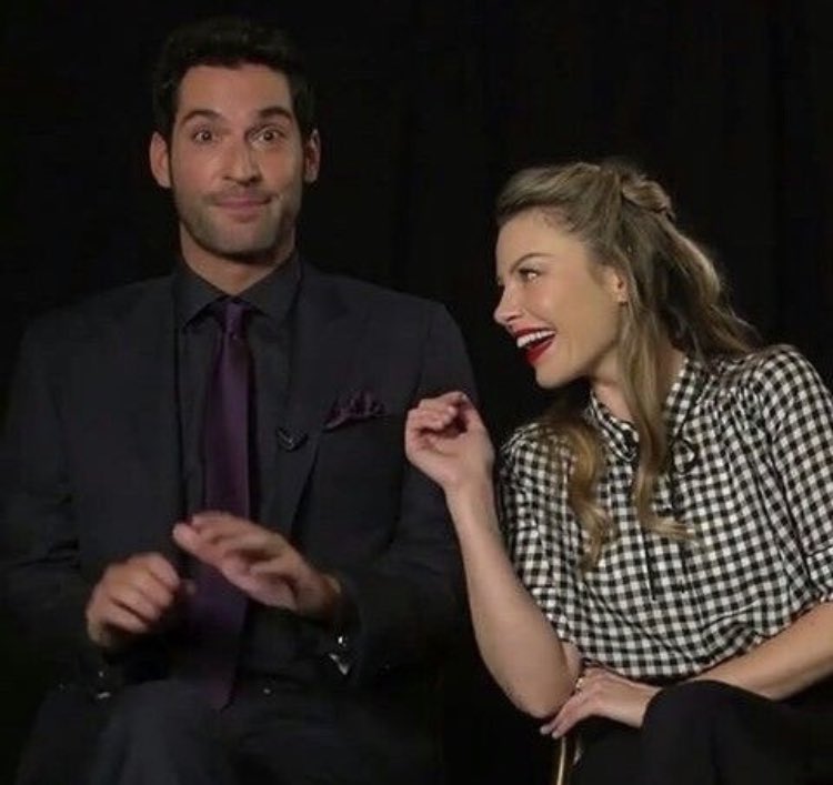 Tom_EllisFans's tweet photo. Will you find a meme for this? #LuciferFlashback randomly posted pictures all day long on the page … Stay tuned 😋
Comment & repost if you want more …
#TomEllis #LaurenGerman from an interview for #Lucifer @lucifernetflix 😈💜 https://t.co/I0V2zKh7dn