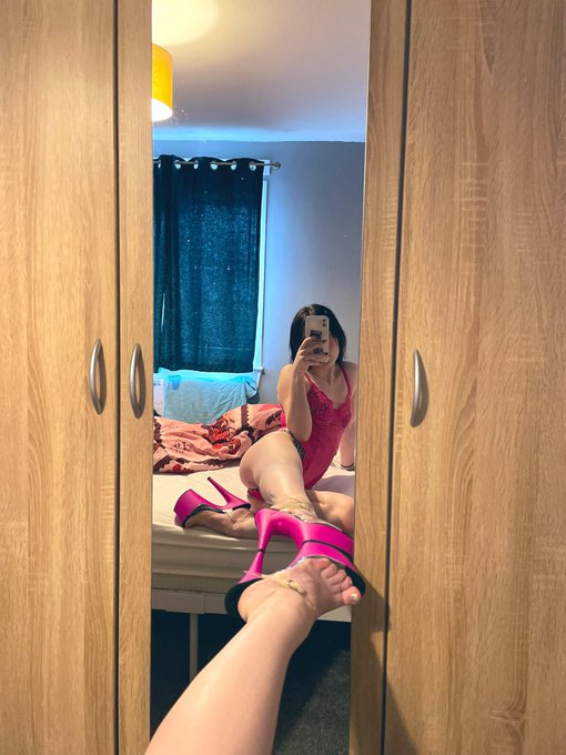 Want a personal stripper? https://t.co/38TPolaPw0<a href="/tag/sexy"class="tags"><span>#sexy</span></a><a href="/tag/wet"class="tags"><span>#wet</span></a><a href="/tag/shower"class="tags"><span>#shower</span></a><a href="/tag/nsfw"class="tags"><span>#nsfw</span></a><a href="/tag/onlyfans"class="tags"><span>#onlyfans</span></a><a href="/tag/sellingcontent"class="tags"><span>#sellingcontent</span></a>