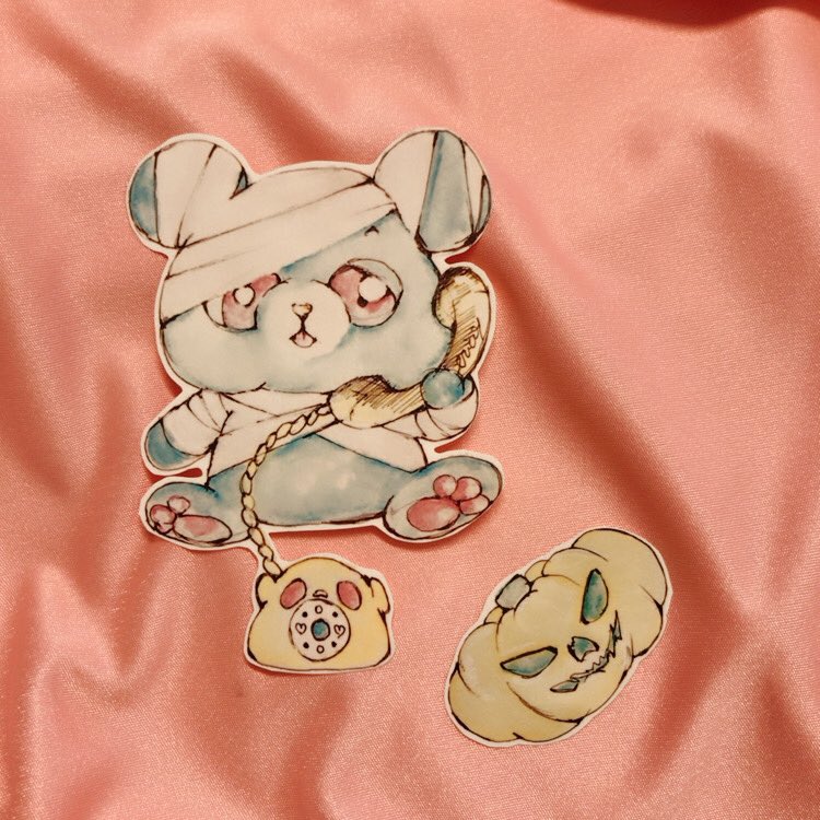 otmworld's tweet photo. mummy kuma🌈
.
.
stickerはこんな感じで
描き下ろしです♪
FREAK SHOW at vanilla
で販売していただきます
サイズsmall&amp;bigありで
予定価格〜1,000yenです🦄 https://t.co/KbUjweQwD4
