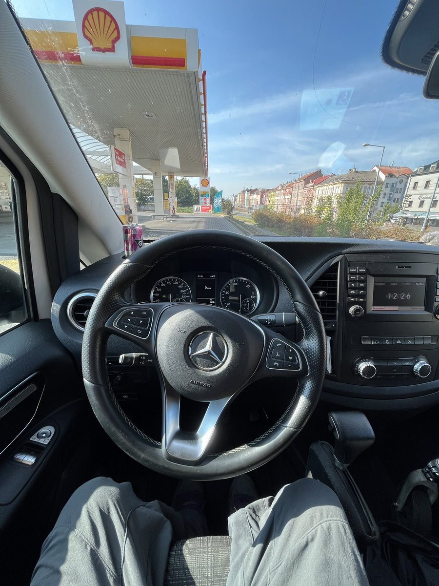 MichalKosk1's tweet photo. My new Car 🥰 #dreamcometrue  #mbvito @MercedesBenzCZ @TheVitoSport @MercedesBenz https://t.co/Gms20icauI