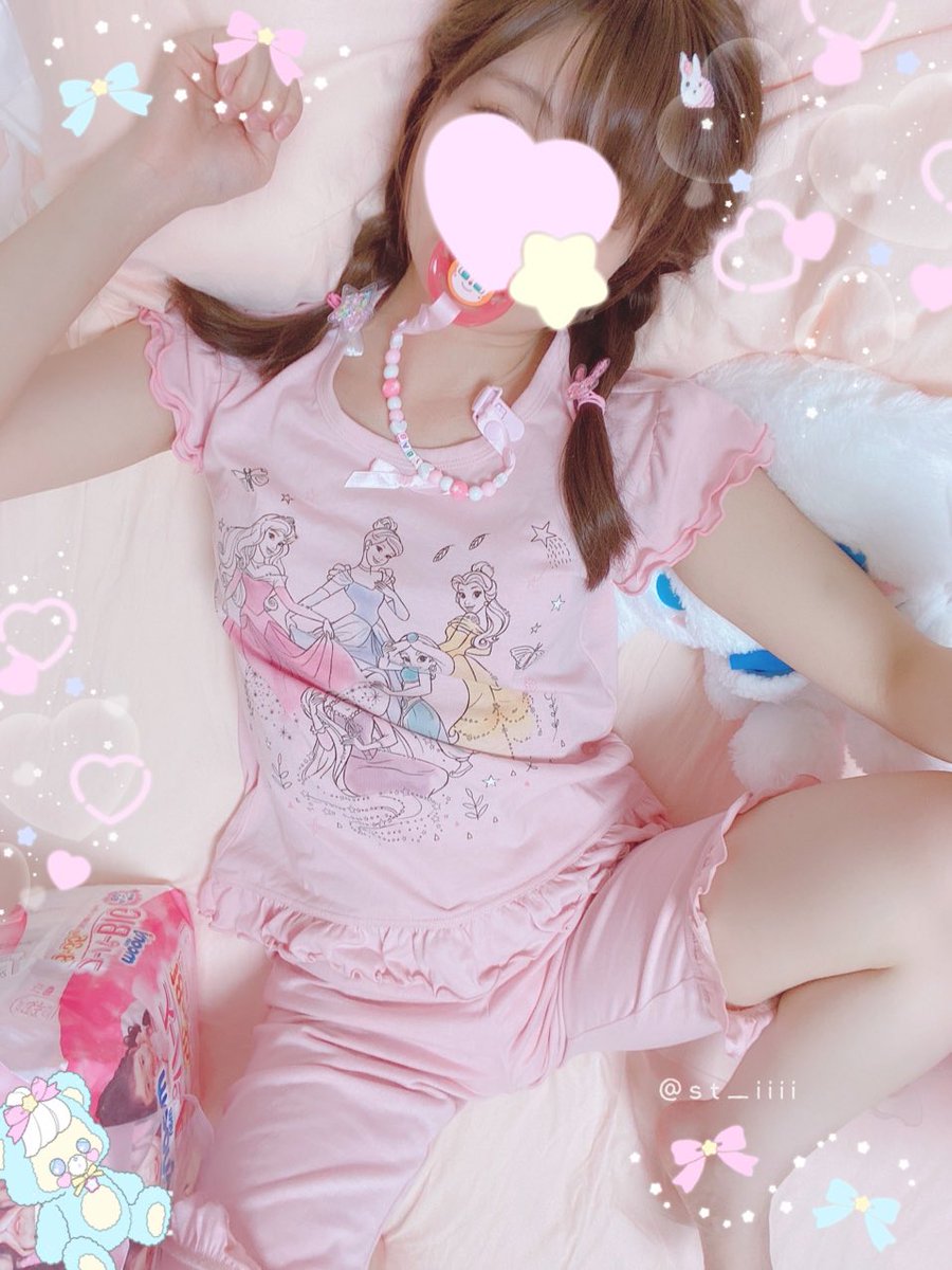 ひな tweet media