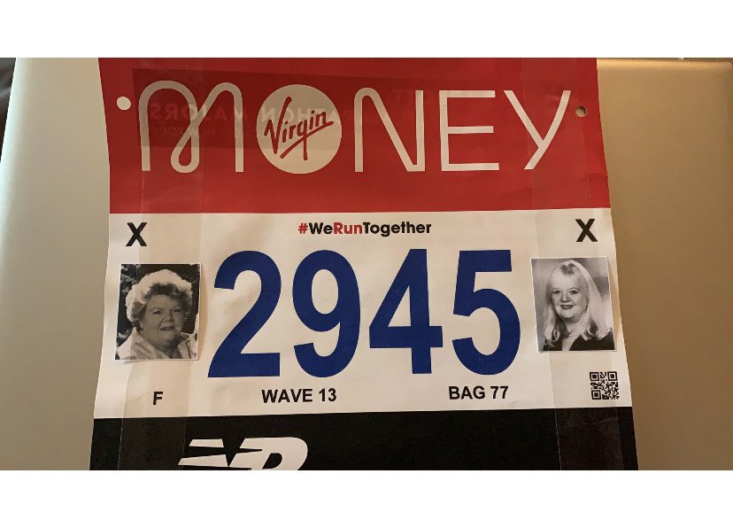 Ionaffc's tweet image. She climbed Snowdon, then swam The Serpentine and today @Lex_Dizon will run the @LondonMarathon for @SSChospices. You are an absolute hero and I am so proud of you Lex!! You got this 💪🏻❤️ Donate here if you can: justgiving.com/fundraising/le…