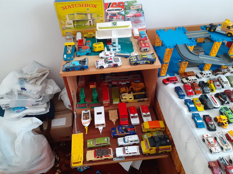 FJansky's tweet photo. My matchbox cars collections @TomiKings @WeLoveDiecast @ClassicMatchbox @matchbox175 @MATCHBOX_WORLD @DiecastAddicts #Matchbox #Matchboxcars #Matchboxregularwheels #Matchboxcollections https://t.co/E6excHrZL9
