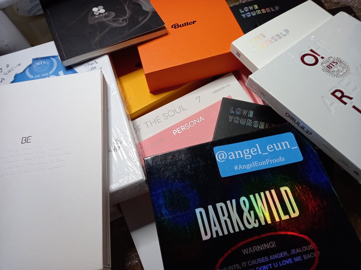 SURPRISE ALBUM GIVEAWAY!!🎁😻

• follow @berri_gives &amp; <a href="/Mailuvss_/">Mai ッ</a>
• retweet 

- worldwide 
- ends in 48 hours