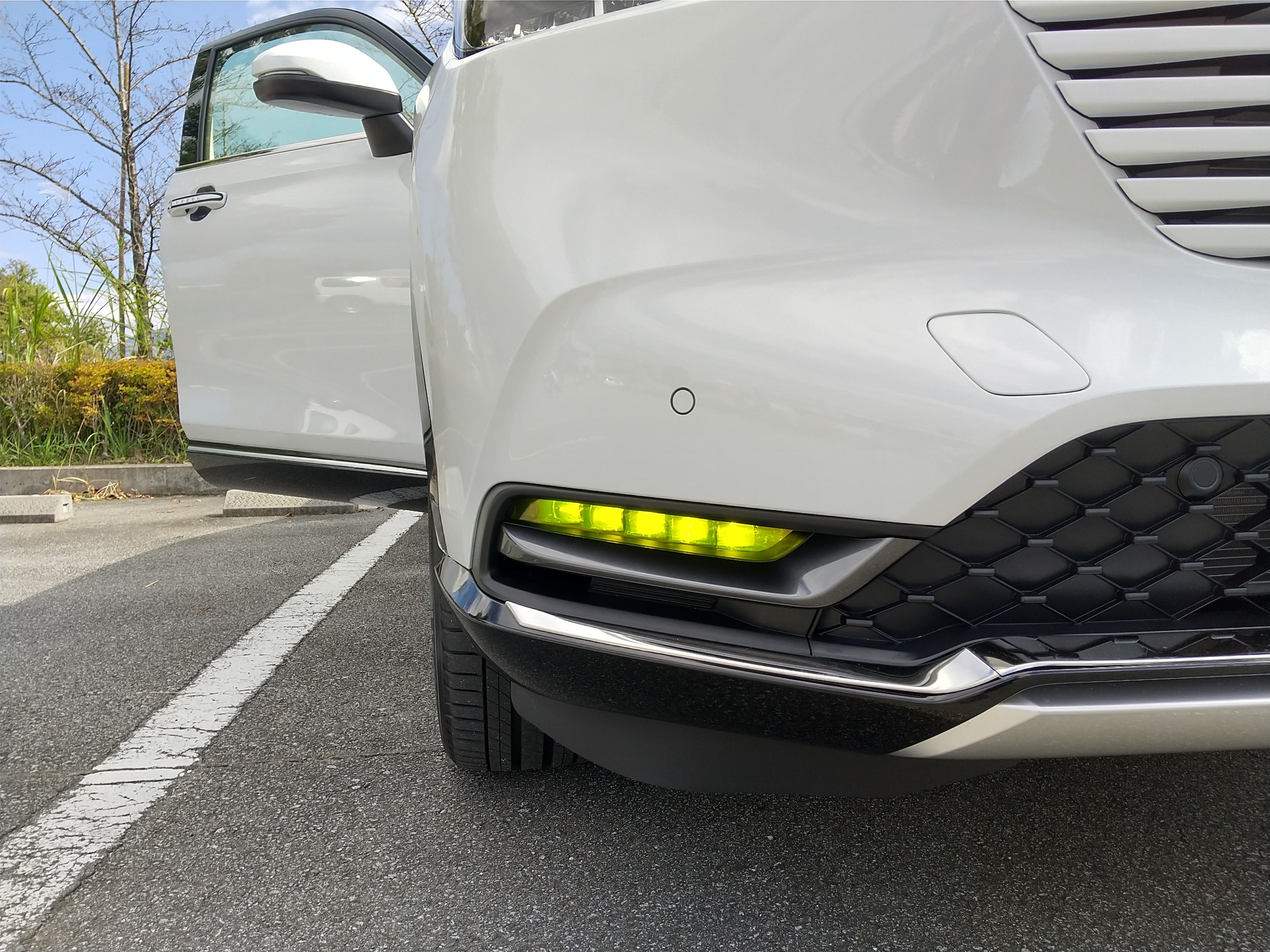 新型ヴェゼル梨っこ Abdsさんのフォグランプフィルム貼り付け 色はクリアイエローです パーツの詳細や値段 感想は T Co Jtnmpsk8z3 新型ヴェゼル Vezel ヴェゼル T Co Wd1ma0kz0k Twitter