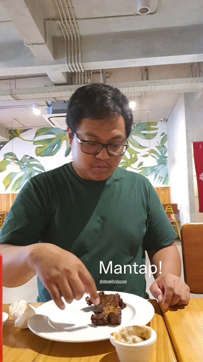 Selalu mantap <a href="/steakholycow/">Holycow! Steakhouse</a>