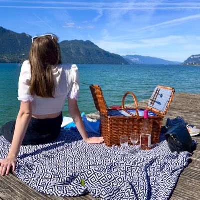 Estraxdirecti's tweet photo. #NouvellePhotoDeProfil https://t.co/1zZ4qff5t3
