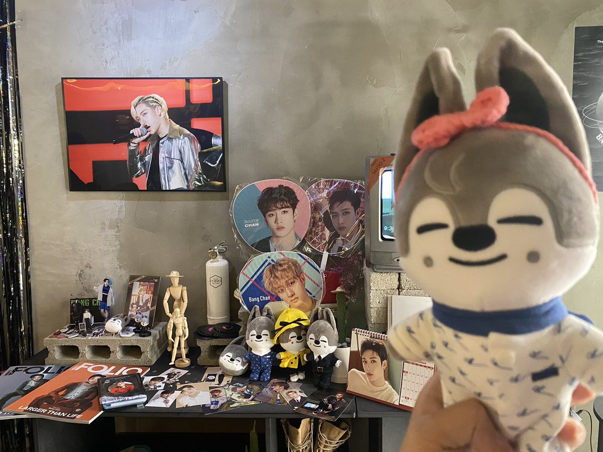 revan0325's tweet photo. 찬이 생카갔어요💗
카페 두시 진짜 너무 이쁘고.. 팟칭포카랑 특전 받아서 너무 행복했습니당 ㅠㅠ
#I_AM_2FOIVE
#뭘해도_넌_괜찮아_여기_아지트로_모여 https://t.co/664zSpVG1i