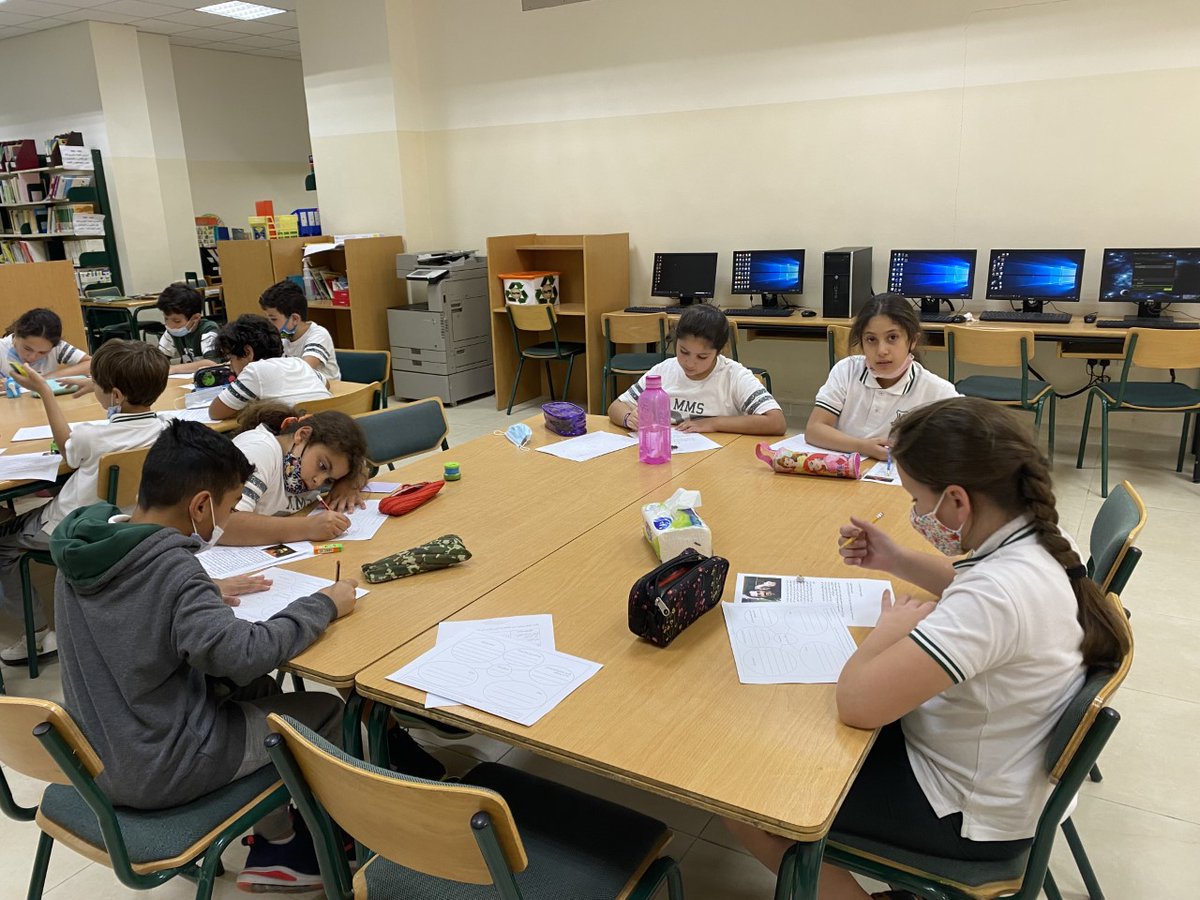 MMS_JO's tweet photo. Our learners visit the library regularly, where books take them straight to the heart of any concept they inquire into.

#MMS2021 #wearemms #wearemmsfamily #wearemmsstudents #PYP #primarySchool #PrimaryYearsProgramme #Primary #PrimaryYears #Grade4 #Library #Research #books https://t.co/AbzNKZ8N75