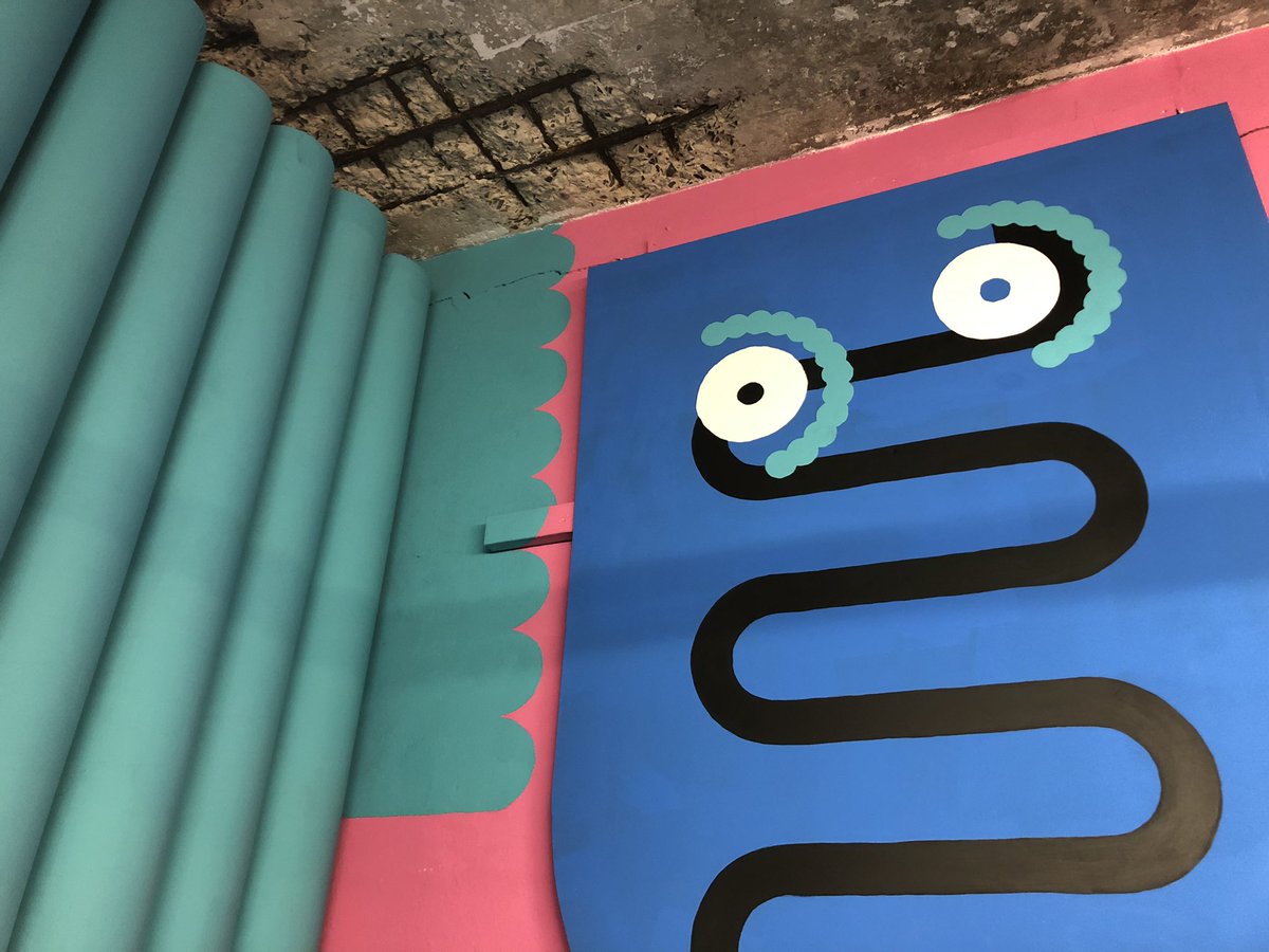 SaskiaGrassie's tweet image. Evening visit playing with pattern &amp;amp; loving the cut out spaces &amp;amp; shapes  left by other creators in this fab space at Finlathen Old Sub Station @dnd_designfest Lots of care making it Covid-safe too 👏👏👏 #EverywhereDesign