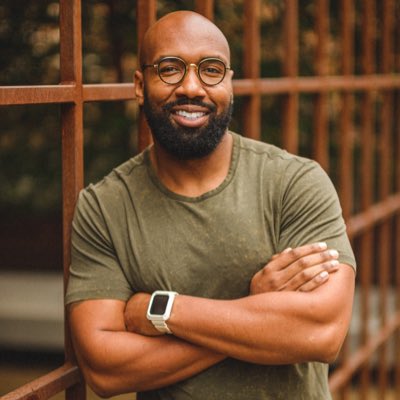 ericlbanks's tweet image. #NewProfilePic