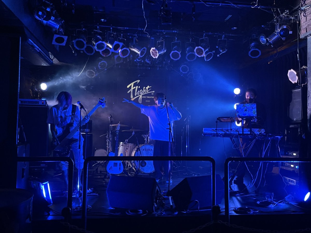 orangenote_band's tweet photo. 府中Flight pre.「change over」

ありがとうございました！

#orangenote https://t.co/xlz5nIS5Cp