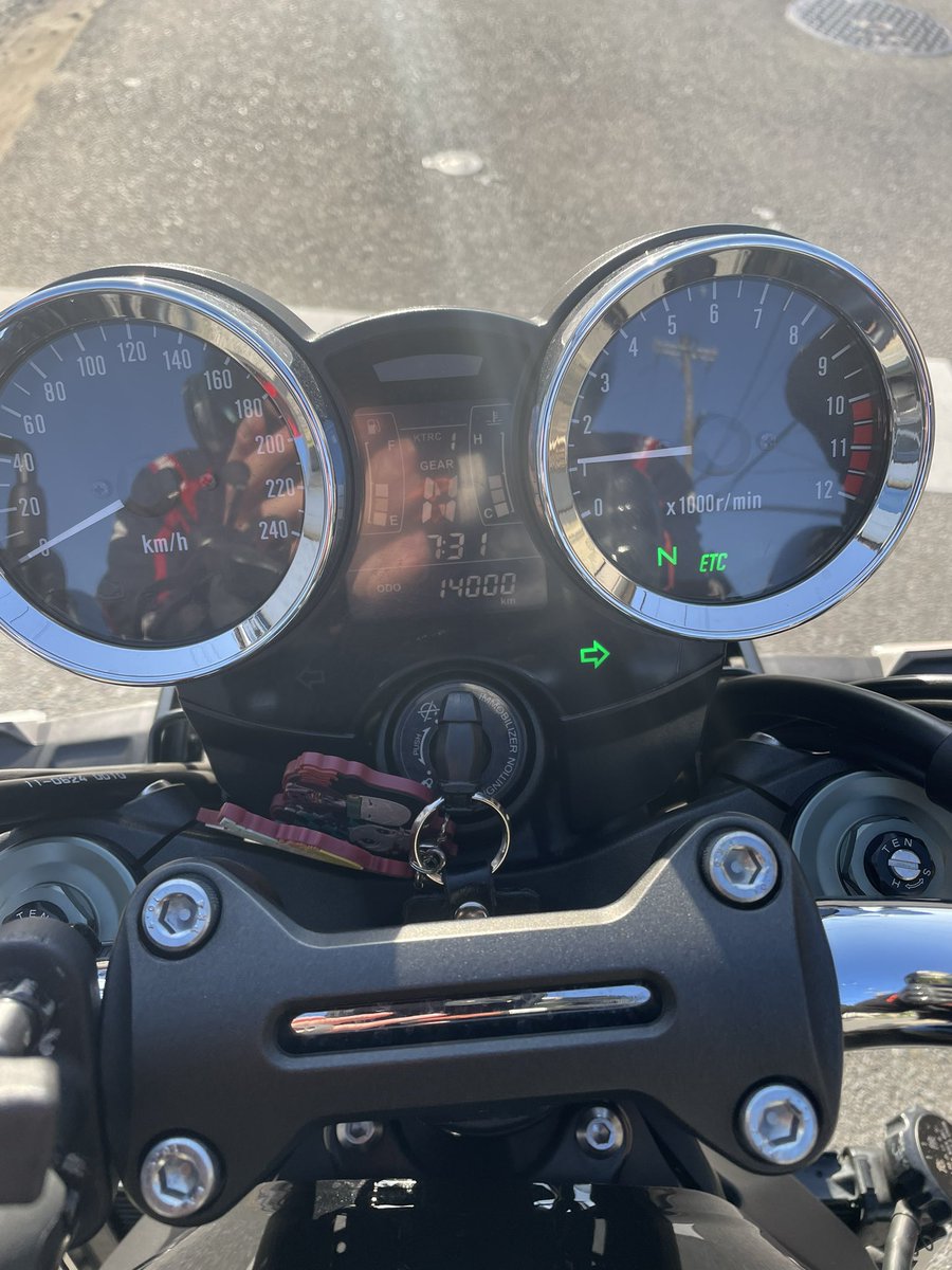 atuYZFR25's tweet photo. 1年ちょっとでまぁまぁ距離伸びてきたな〜
次のカスタムはレバーとセパハン化かな🏍 https://t.co/L0oqIv7c8a