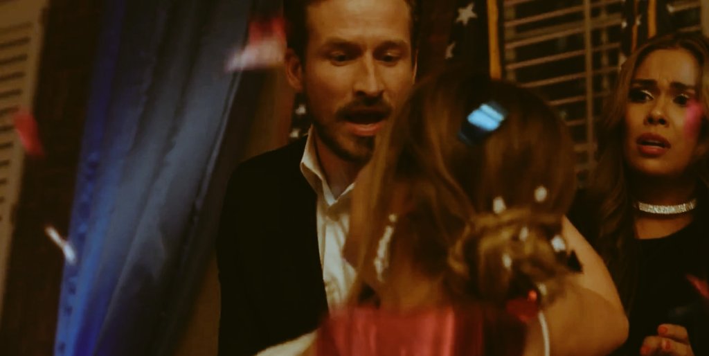 luxminha's tweet image. #falliam : but darling, i'd still catch a grenade for ya