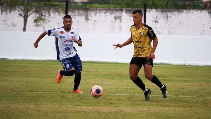 Ontem, Capitão Poço e Castanhal realizaram jogo amistoso que terminou empatado em 1 a 1. Rafinha marcou para o CAP e Ruan fez o do Japiim. A equipe da casa está em preparação para a Segundinha do Campeonato Paraense, enquanto os aurinegros visam a Copa Verde. 

📸Jhonnatan Cruz