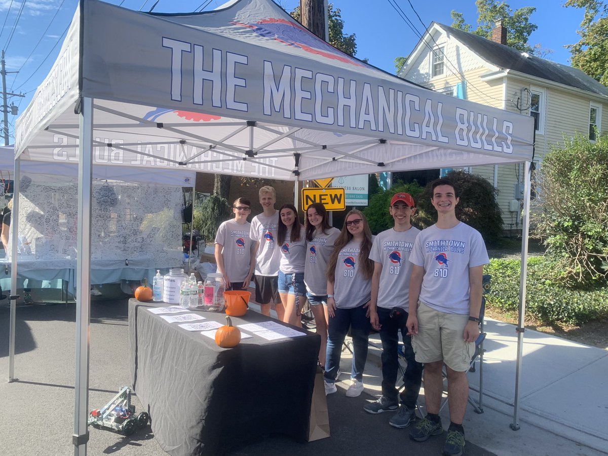 Beautiful day to come down to St. James Day and support the Smithtown Mechanical Bulls <a href="/Team810/">The Mechanical Bulls</a>