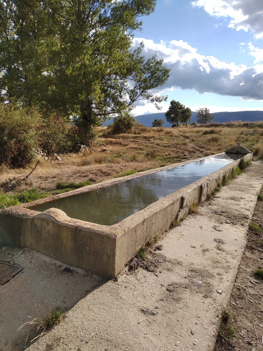 Lucillo_Info's tweet photo. Fuente Abraneo #Lucillo #leonsp https://t.co/fOkmlkT8Zd