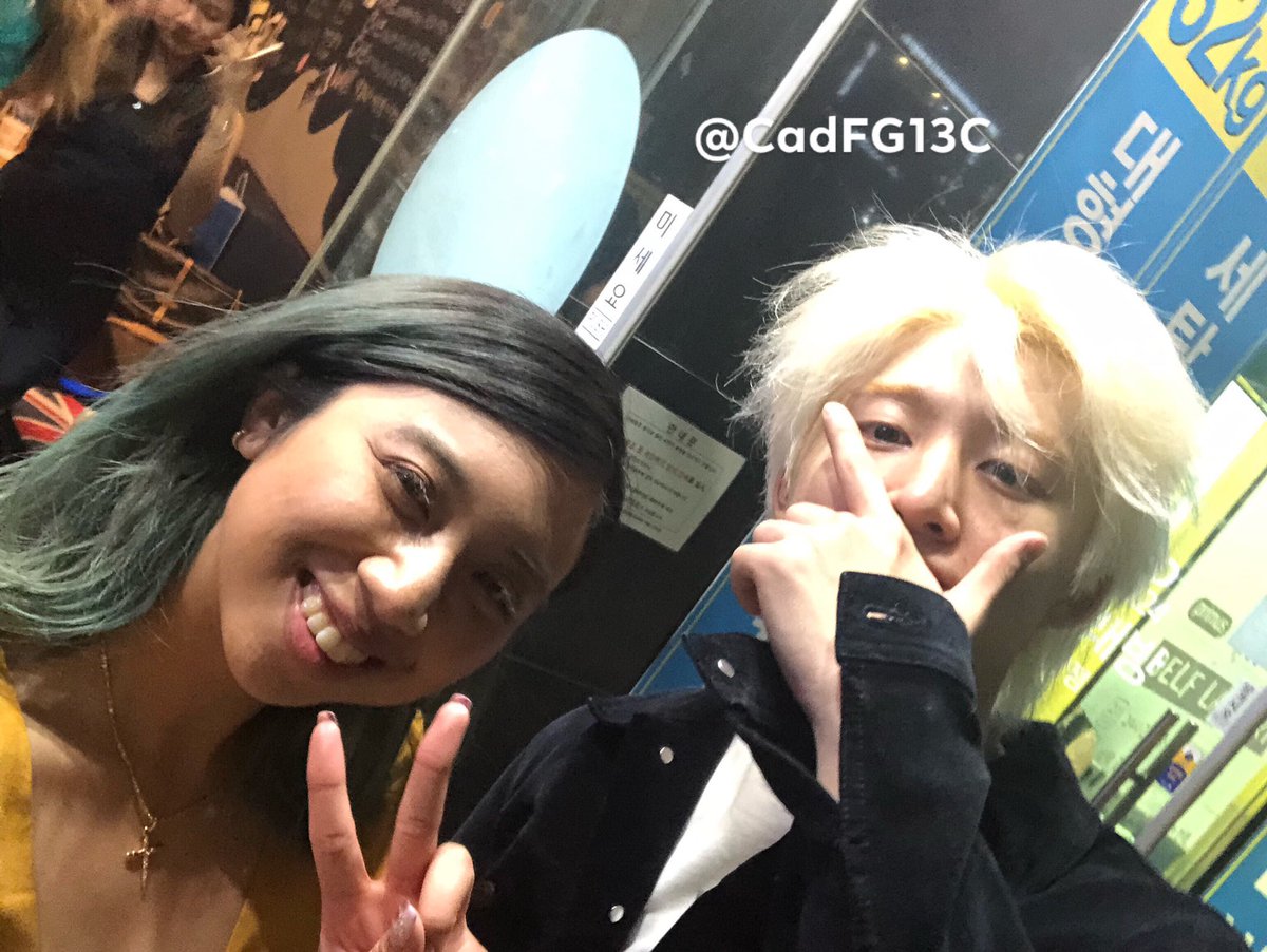CadFG13C's tweet photo. 2019.                  🤝                     2021

Recreated my photo with Hanbin from 2019. 

Now flashbacks and rewinds, let’s leave them behind @shxx131bi131 ☺️ https://t.co/THeq9ozHj0