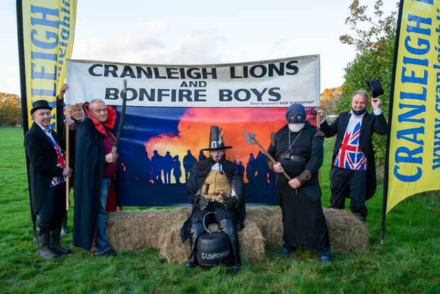 Cranleigh Lions Bonfire &amp; Fireworks Saturday 6th November.

3 pm Make a Guy competition Stocklund Square

6 pm Torch light procession from Park Mead 

7 pm Bonfire

7.30pm Fireworks

Bonfire Grand Draw tickets available now on line, top prize £500 raffle.cranleighlions.org