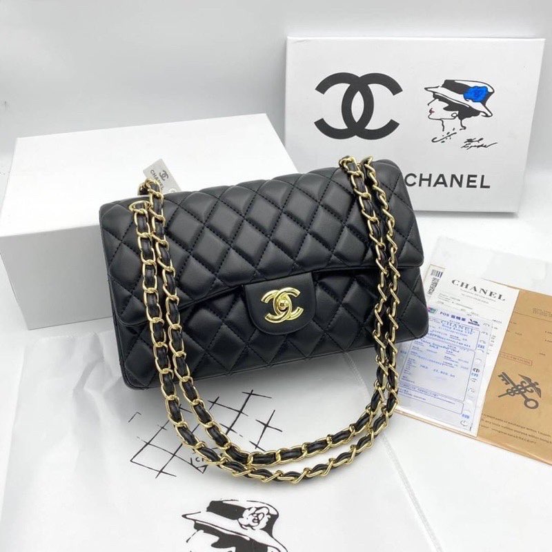 usedeverything_'s tweet image. ส่งต่อกระเป๋าChanel classic 9นิ้ว รายละเอียดในแชทเท่านั้น #ส่งต่อ #ส่งต่อเสื้อมือสอง #ส่งต่อเสื้อผ้า #ส่งต่อเสื้อผ้ามือสองสภาพดี #ส่งต่อเสื้อผ้ามือสองราคาถูก #ส่งต่อเสื้อผ้ามือ2 #เสื้อผ้ามือ2 #ส่งต่อเสื้อผ้ามือสอง #โล๊ะตู้ #โล๊ะตู้เสื้อผ้า #ส่งต่อสกินแคร์ #ส่งต่อคสอ