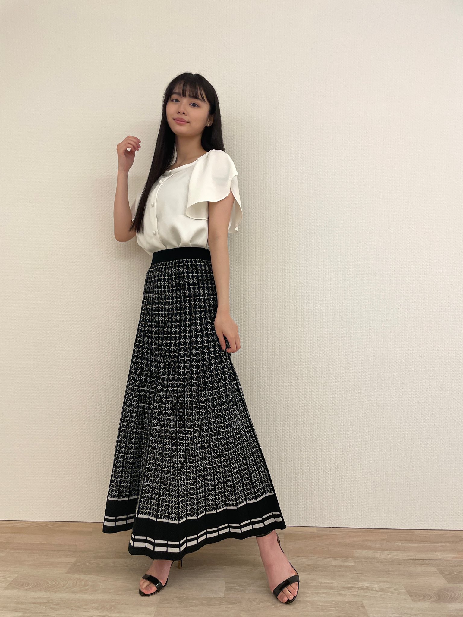豊島心桜　イベント限定生写真　8枚セット GjLy9ozbYAAK7zJ.jpg