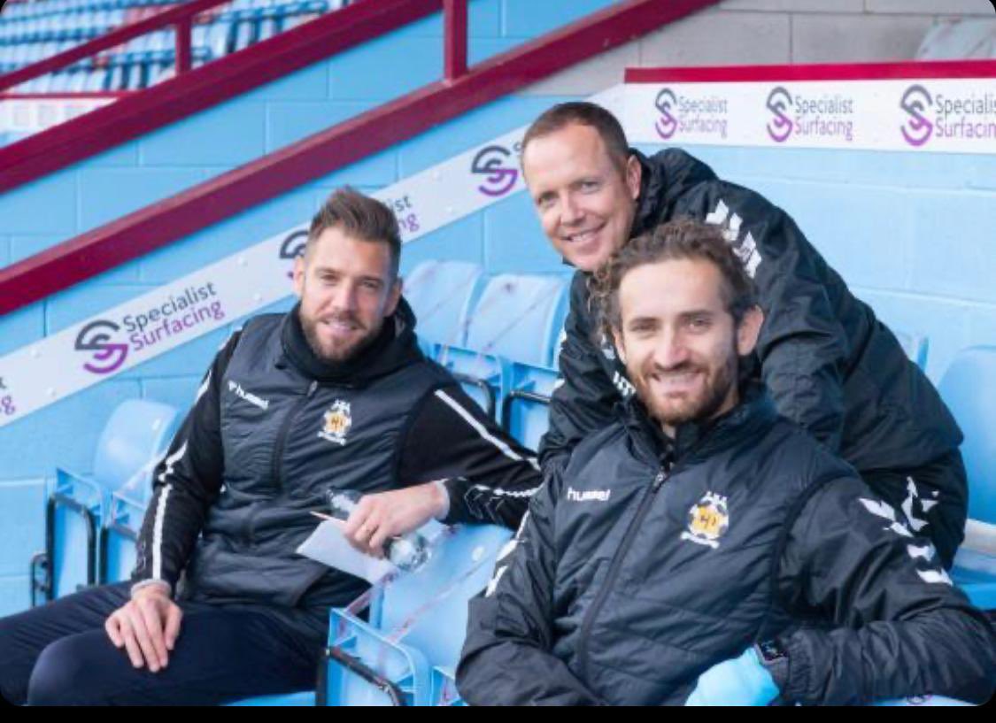 mattpwalker1's tweet image. What a guy @MBGKA, the laughter in the room, always a positive vibe, been a brilliant member of staff, going to miss him 💛🖤