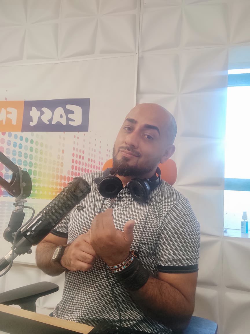 EastFMKenya's tweet photo. Have you tuned into #SundayFusion with Ryan Kashmiri? Don’t miss out. 
•
•
#Bollywood #EastFm https://t.co/a5jhDapNCP