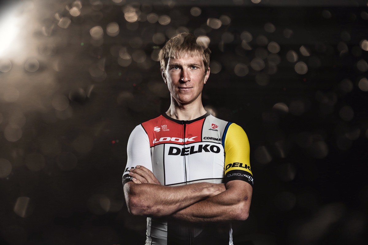 🇱🇹 Début de course remarquable d’ <a href="/esiskevicius/">Evaldas</a> sur ce @Paris_Roubaix.

✅ Il est au meilleur endroit possible, dans l’échappée de près de 30 coureurs.

#ParisRoubaix 100%ForTheTeam | #TeamDelko