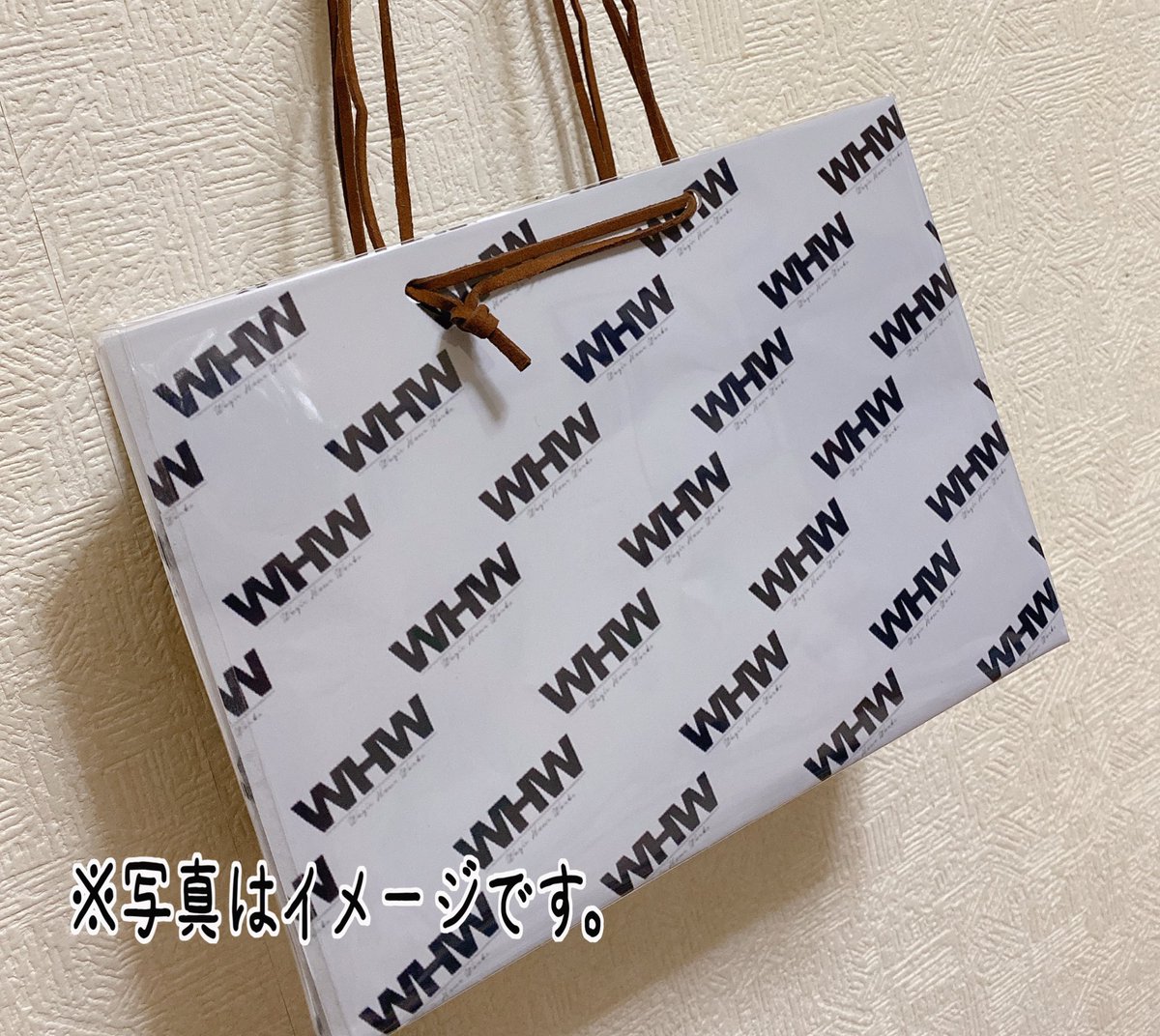 hyt_wd_'s tweet photo. 颯くんのショッパー風？？

前回からかなり変えた……つもり。
表グレー。中ホワイト。
ロゴちっさくしたら可愛ええ(   ◜▿◝ )

#da_iceメイド
#和田颯
#WagicHourWorks https://t.co/WzPzZzGMpe
