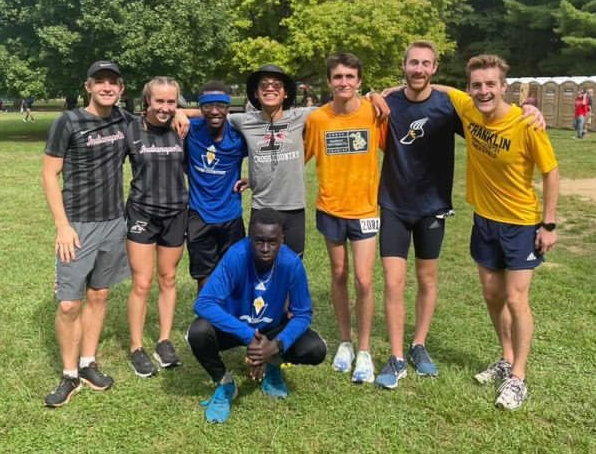 BDtrack's tweet photo. Awesome! Ben Davis CC/Track being represented at the collegiate level! UIndy, Marian, Vincennes and Franklin all competed at the Louisville Classic Saturday. Giants found each other and got together for this pic! So Cool! Hayden, Mariah, Ernest, Aaron, Kace, Matt, Corbin &amp; Manny https://t.co/YxGb4v9VQX