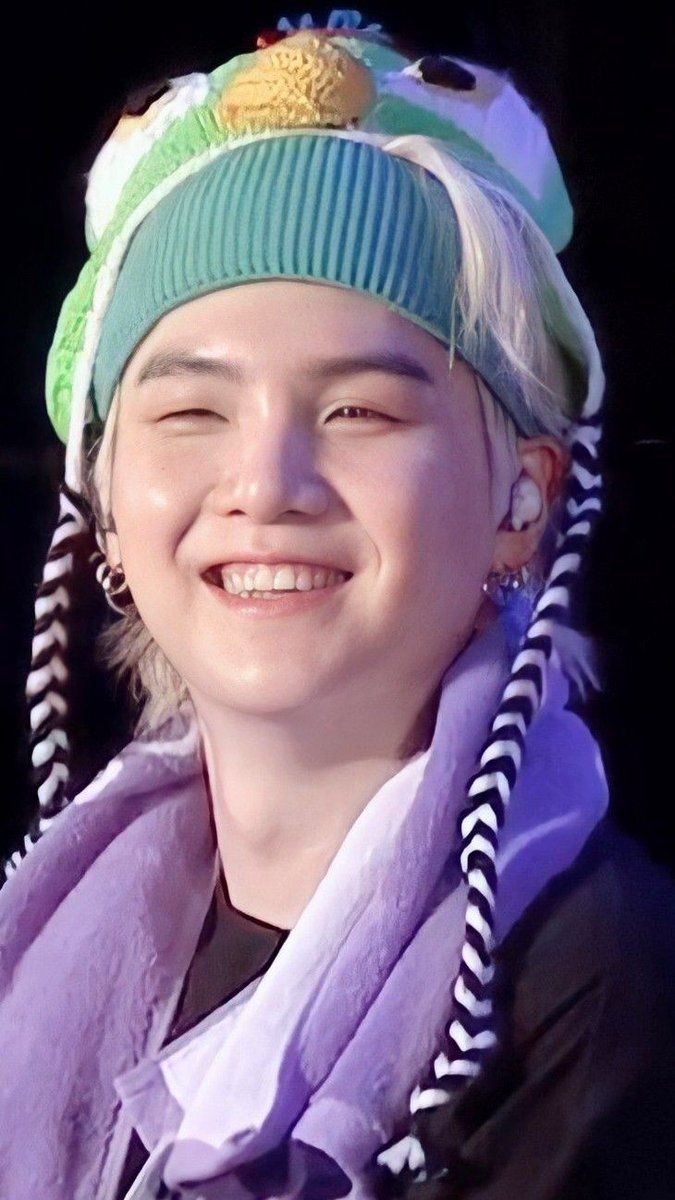393_suga's tweet photo. بجننن😭😭😭😭😭نسنمسنم🤏 https://t.co/pAYsugFHjS