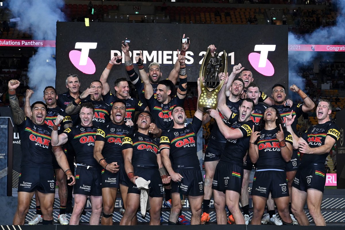 PenrithPanthers's tweet photo. 2021 NRL PREMIERS. A moment 18 years in the making and a place in the history books. 🏆

#NRLGF #pantherpride https://t.co/IhOAQYd6DI