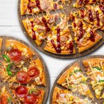 ドミノ・ピザ「2枚で2222円」に!10月10日まで‼