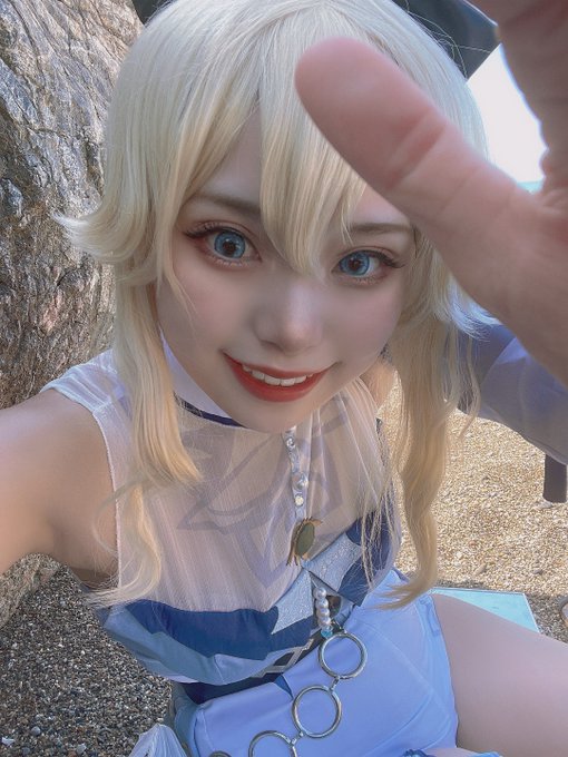 Twitterのコスプレ画像3