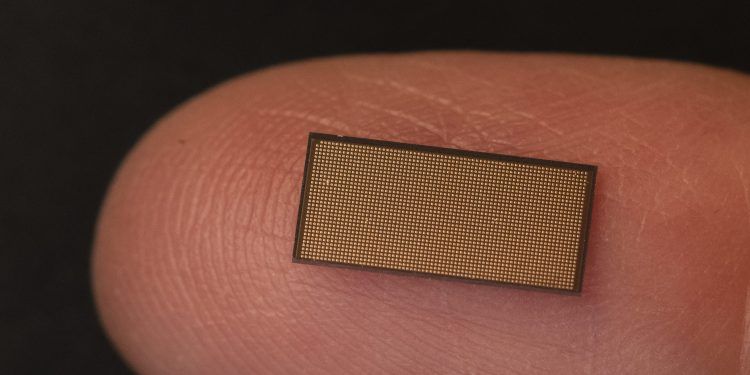 QS2Point's tweet image. Intel unveils second-generation #neuromorphic computing chip
buff.ly/2Y5DAVW
#Intel #ComputingChip #Electronic #Loihi #Lava #technology #Tools #Hardware #Circuits #Apps #VoiceRecognition