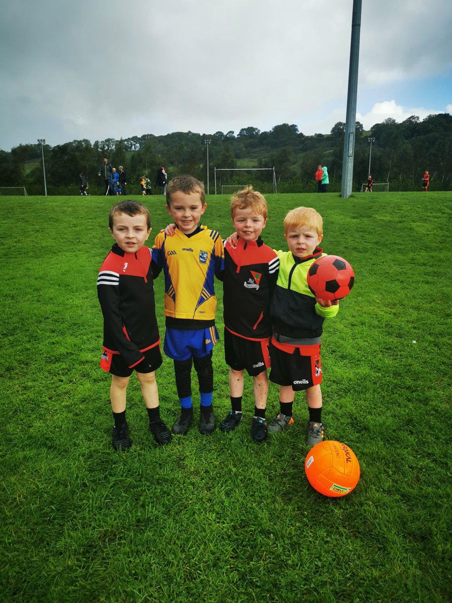 KevinMyers80's tweet photo. The first of many battles against each other on the field today I’m sure but still best friends at the end. #cousins #BeaufortGAA @FossaGaa @colinmyers85 https://t.co/iYNUJnJYso