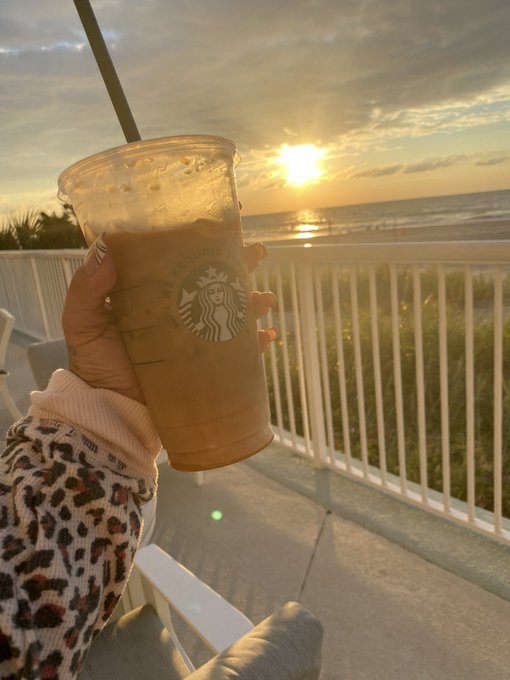 Grand rising https://t.co/DrRBXtX318<a href="/tag/howitstartedvshowitsgoing"class="tags"><span>#howitstartedvshowitsgoing</span></a><a href="/tag/thenandnowchallenge"class="tags"><span>#thenandnowchallenge</span></a>