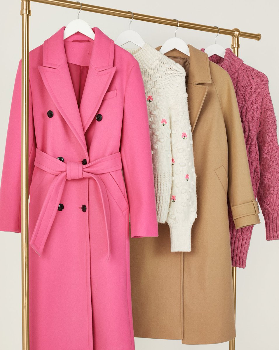 riverisland's tweet photo. Autumn essentials π
.
Shop Now > https://t.co/hCGL13Gozw
.
#StayingInIsOut #ImWearingRI https://t.co/Adwy0G6TNS