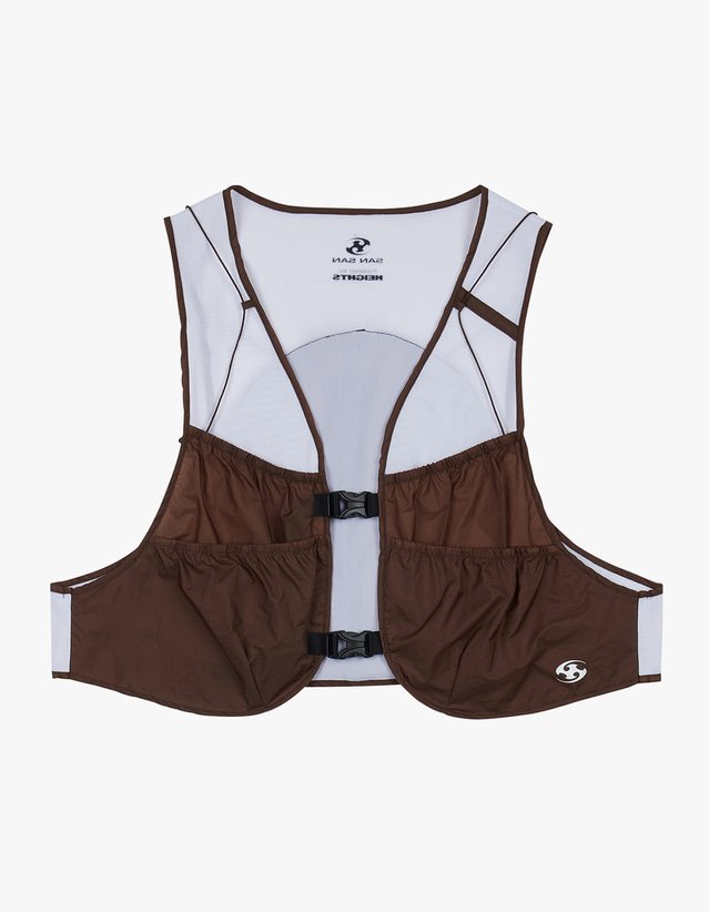 aiki_clothes's tweet photo. 🎒등교전 설��임 3-1화🎒
https://t.co/m7D1JYrRgX

<상의>
[Heights X San San] Utility Vest - White
99,000원
🚫품절🚫

<하의>
[Heights X San San] Shorts- Ivory/Brown 
82,000원
https://t.co/F6eaq6BkFS https://t.co/8BgE0GzSUm