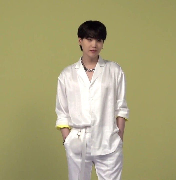 hourIysuga's tweet image. 