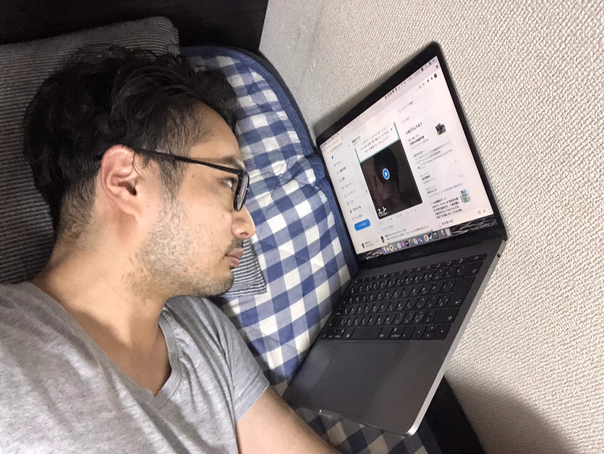 スマホを入れたら取り出せなくなる箱を導入したら…生活が一変した？！