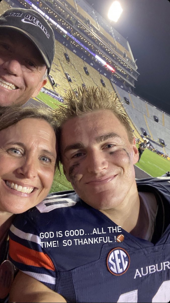 AUFAMILY's tweet image. #Auburn man, through and through. Proud of you @BoNix10! 🦅